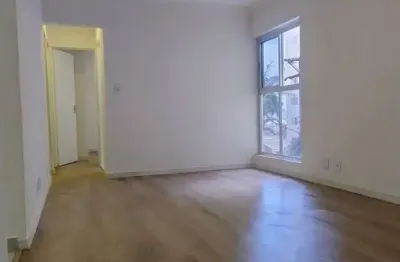 Apartamento de 62,00 metros, com 3 quartos, sala ampla, cozinha, banheiro moderno e 1 vaga de garagem.