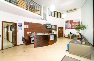 Prédio com 10 salas à venda na Avenida Santos Dumont, 700, Boa Vista, Londrina