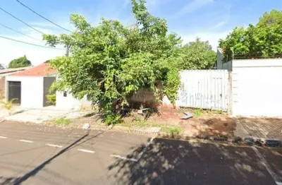 Terreno à venda na Rua Jonathas Serrano, 618, Quebec, Londrina