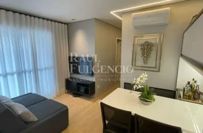 Apartamento com 2 quartos sendo uma suite completo em armarios e duas vagas de garagem no centro de londrina - ed. spot
