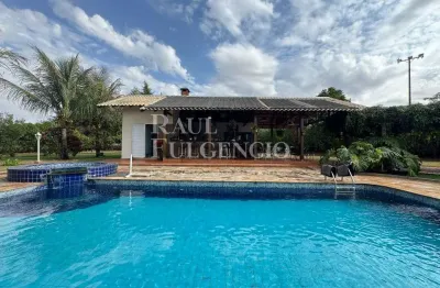 Casa com piscina no cond. golf ville - bratilava em cambe