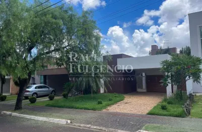 Casa a venda terrea, condominio golden hil.  250 m2 de terreno, 121 m2 uteis