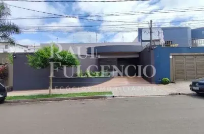 Casa comercial com 9 salas para alugar na Rua José Oiticica, 134, Los Angeles, Londrina