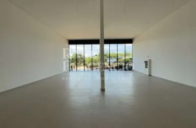 Loja para alugar na gleba palhano na av ayrton senna proximo ao lago