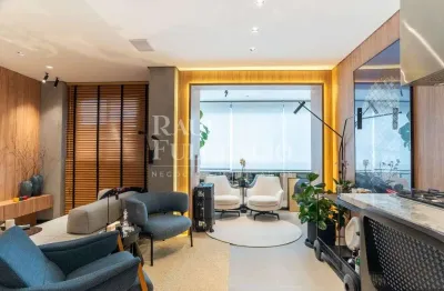 Liberty tower: apartamento todo decorado, com acabamento e moveis de primeira linha, completo em armarios, sala ampla, 2 quartos, todos ambientes completos em armarios, ar conna suite. dicionado 1 vag