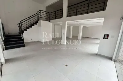 Ampla loja comercial na av maringa. com mezanino e estacionamento rotativo