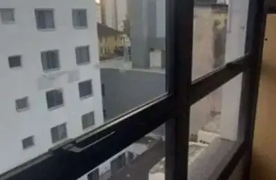 Imperdivel sala comercial centro de floripa apenas r$ 199 mil