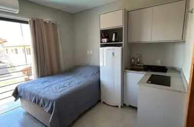 Lindo loft stúdio semi-novo mobiliado no campeche r$ 290 mil