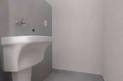 Casa de condomínio para venda possui 120 metros quadrados com 3 quartos