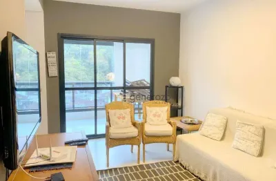 Apartamento com 02 dormitórios, 01 quadra da praia, 02 vagas, pitangueiras