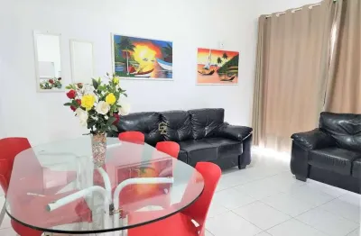 Apartamento a venda na praia de pitangueiras, 01 dormitório, na quadra da praia
