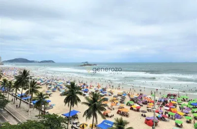 Apartamento a venda na praia de pitangueiras, frente ao mar, 02 dormitórios, com sacada