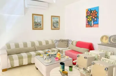 Apartamento na praia depitangueiras, 03 dormitórios, 02 vagas, sacada