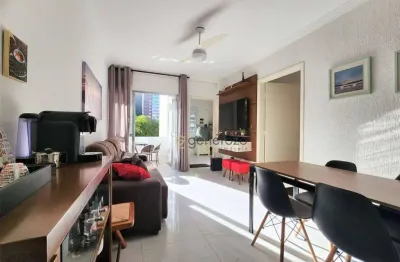 Apartamento para venda na praia das pitangueiras, 02 dormitórios, com sacada, 02 quadras da praia