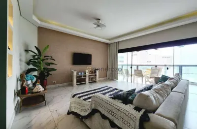 Apartamento a venda na praia das astúrias, frente ao mar, 03 suítes, 02 vagas de garagem e lazer no prédio