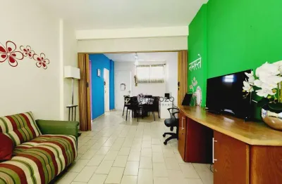Apartamento a venda na praia das pitangueiras, 01 dormitorio a uma quadra da praia.