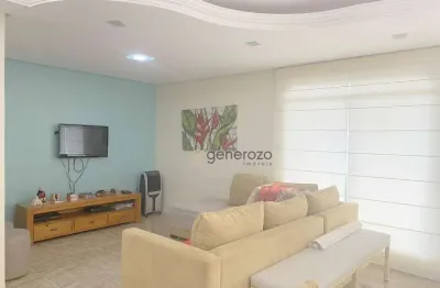 Apartamento á venda na praia das pitangueiras, 03 dormitórios, 01 suíte, 01 vaga de garagem e lazer.1