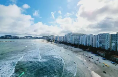 Apartamento a venda na praia das pitangueiras, frente ao mar, 03 dormitórios, com 02 vagas de garagem
