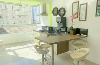 Apartamento na praia das pitangueiras, 03 dormitórios, 01 vaga, próximo à praia