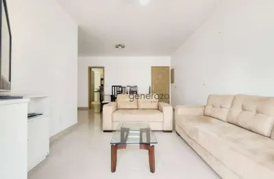 Apartamento a venda na praia das astúrias, 02 dormitórios, sacada e 01 vaga de garagem