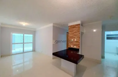 Apartamento na praia do tombo, 03 dormitórios, 02 vagas, lazer