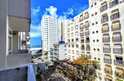 Apartamento à venda 3 dormitórios, 01 vaga de garagem na quadra da praia.