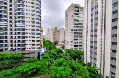 Apartamento à venda na praia das pitangueiras 03 dormitorios, 01 vaga, proximo a praia