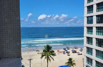 Apartamento a venda na praia das pitangueiras, 03 dormitórios, com sacada e vista para o mar