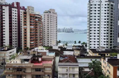 Apartamento a venda na praia do tombo, 03 dormitórios, 02 vagas de garagem e lazer no prédio