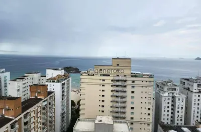 Apartamento a venda na praia das pitangueiras, a 01 quadra da praia, com garagem e lazer no prédio