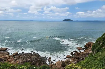 Apartamento a venda na praia das astúrias, frente ao mar, 03 dormitórios, com garagem e lazer