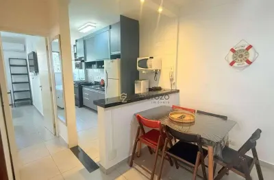 Apartamento na praia das pitangueiras, 01 dormitório, 02 quadras da praia