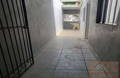 Casa com 1 quarto para alugar no Jardim Iva, São Paulo 