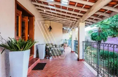 *casa com piscina área gourmet 3 suítes - cond bosques do corrupira - estuda permuta - ch7560