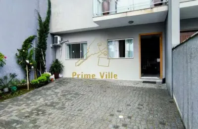 Casa com 3 quartos à venda na Rua Taubaté, 45, Guanabara, Joinville
