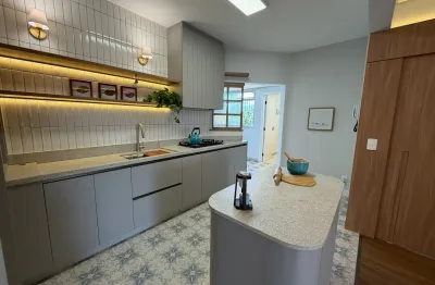 Apartamento impecável e reformado com  suíte+ 2 quartos no américa