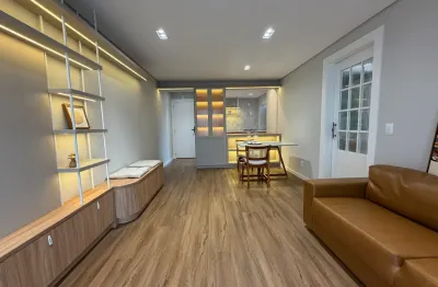 Apartamento a venda, impecavel, suite + 2 quartos, pronto para morar no bairro Atiradores, vizinho ao hospital dos olhos Joinville SC.