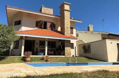 Casa para venda em atibaia, vila santista, 3 dormitórios, 1 suíte, 4 banheiros, 4 vagas