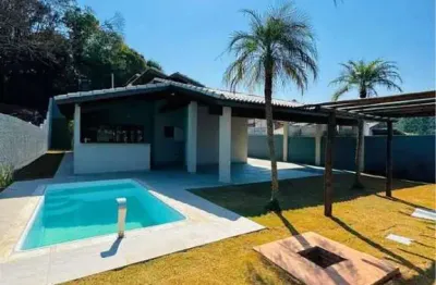 Casa de campo nova com piscina e gourmet  atibaia/sp