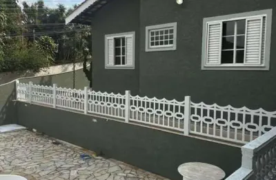 Casa térrea com piscina e espaço gourmet atibaia vila giglio