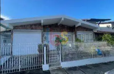 Casa com 3 quartos à venda na Rua Teodoro Sampaio, Boa Vista, Ilhéus