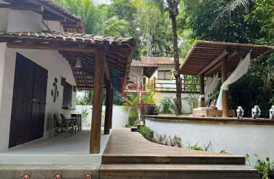 Casa com 3 quartos à venda na Rua Cuba, Trancoso, Porto Seguro