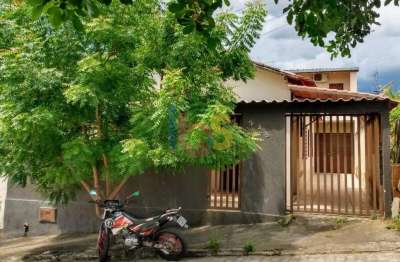 Casa com 4 quartos à venda na Rua B, Centro, Ipiaú