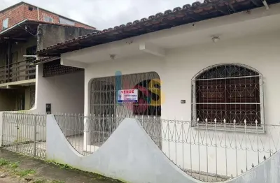 Casa com 3 quartos à venda na Rua Vinte e Três, Parque Boa Vista, Itabuna