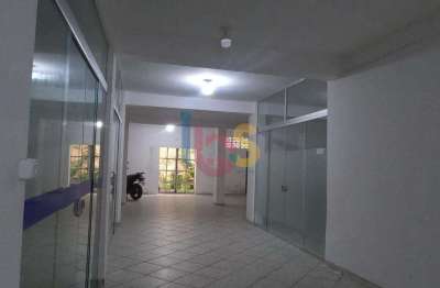 Prédio à venda na Avenida Benjamin Constant, Centro, Canavieiras