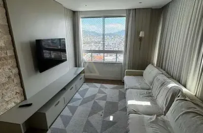 Apartamento com 3 suítes à venda no centro de balneário camboriú – 130 m² e 2 vagas