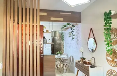 Casa Geminada em condominio fechado semi mobiliada excelente