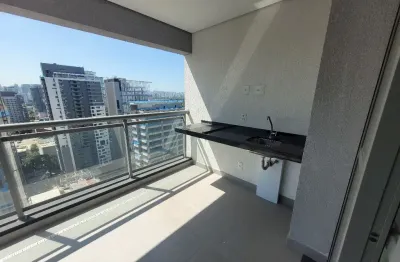 Apartamento vista livre, 400m da estação fradique coutinho,68m2,  2 dormitórios, 1 suite , varanda gourmet, 1 vaga de garagem, portaria 24h e lazer completo