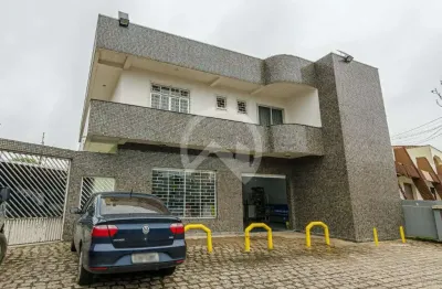 Sobrado residencial e comercial a venda no sitio cercado.