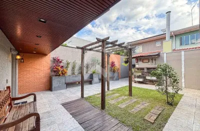 Casa com 3 quartos à venda na Rua Santa Amélia, 111, Xaxim, Curitiba